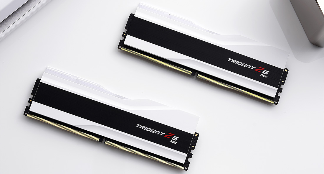 GSKILL GSKILL Trident Z5 RGB Beyaz DDR5-6400Mhz CL32 32GB (2x16GB) DUAL (32-39-39-102) 1.4V-58766